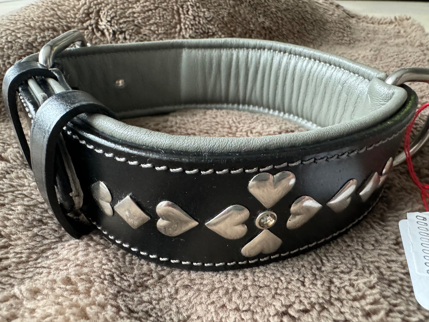 Swiss Design Lederhalsband Black Heart