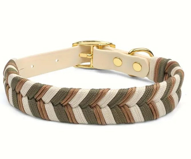 Dog Favors Halsband aus wetterfestem PVC